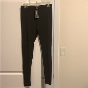 NWT Streetwear society black leggings L
